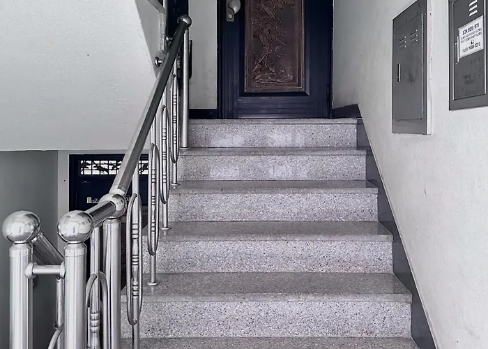 Sun&smile - 20min To Gangnam, 30mins To Hongdae, 2 Bedroom, Max 7pax *