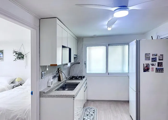 Sun&smile - 20min To Gangnam, 30mins To Hongdae, 2 Bedroom, Max 7pax * 서울특별시