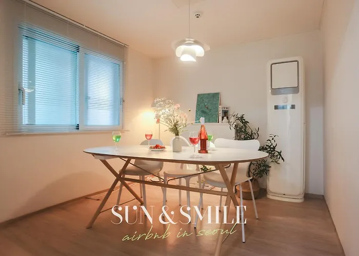 Sun&smile - 20min To Gangnam, 30mins To Hongdae, 2 Bedroom, Max 7pax 아파트 서울특별시