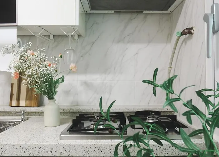 Sun&smile - 20min To Gangnam, 30mins To Hongdae, 2 Bedroom, Max 7pax