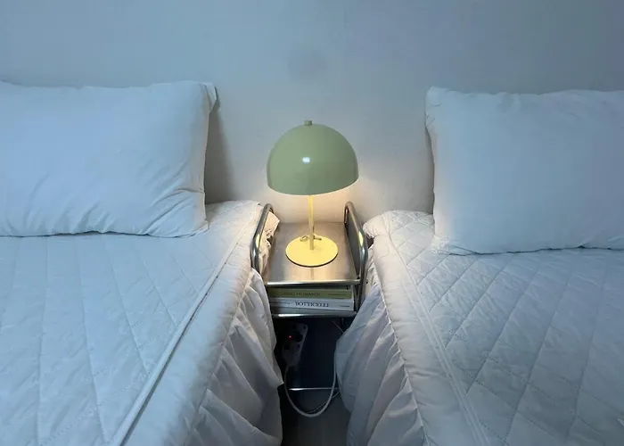 Sun&smile - 20min To Gangnam, 30mins To Hongdae, 2 Bedroom, Max 7pax 아파트 *