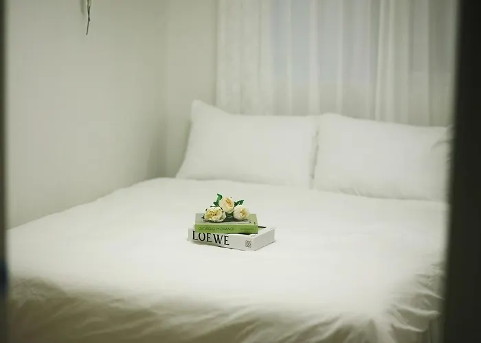 Sun&smile - 20min To Gangnam, 30mins To Hongdae, 2 Bedroom, Max 7pax