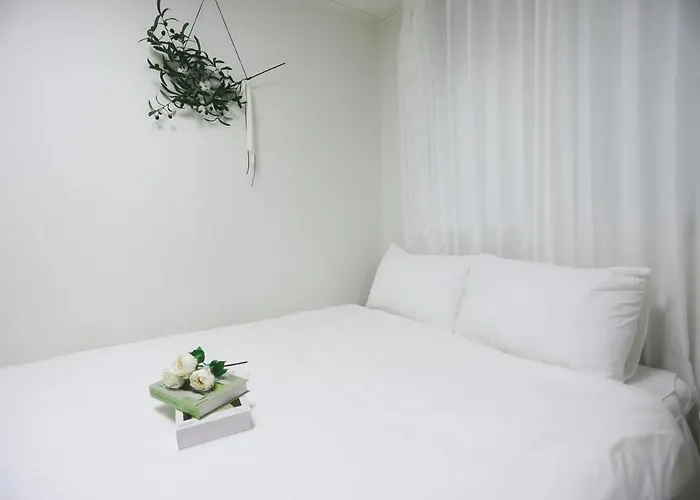 Sun&smile - 20min To Gangnam, 30mins To Hongdae, 2 Bedroom, Max 7pax