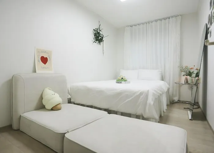 Sun&smile - 20min To Gangnam, 30mins To Hongdae, 2 Bedroom, Max 7pax * 서울특별시