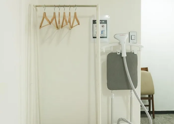 Sun&smile - 20min To Gangnam, 30mins To Hongdae, 2 Bedroom, Max 7pax *